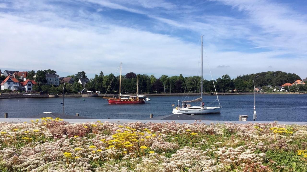 Pier 6 Lägenhet Eckernförde Exteriör bild
