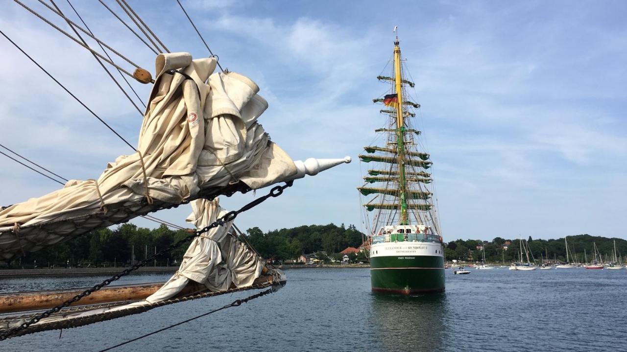 Pier 6 Lägenhet Eckernförde Exteriör bild